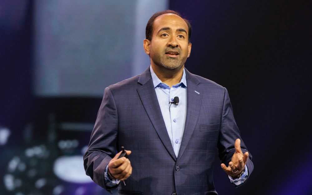 Rohit Bhargava delivering a keynote
