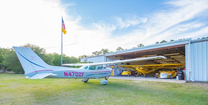 The Airplane Hangar, Geneva, Florida